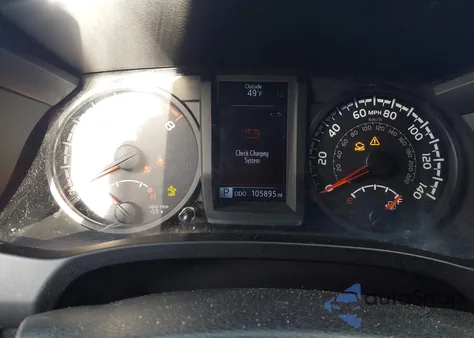 2019 Toyota Tacoma Sr z USA, uszkodzony, nr VIN 5TFSX5EN1KX066878